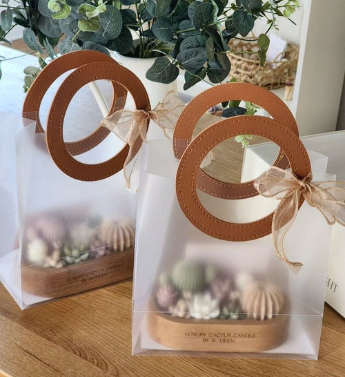 BOLSA REGALO CON MANGO CUERO