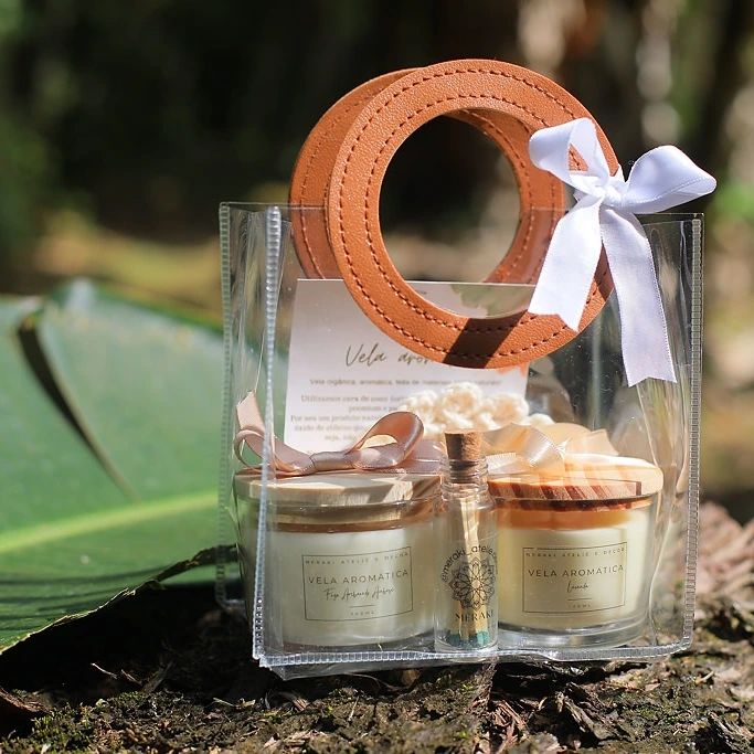 BOLSA REGALO CON MANGO CUERO